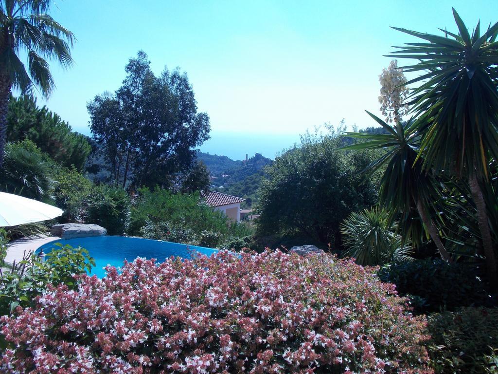 Le Mas De L'Aighetta Bed & Breakfast Eze Exterior photo