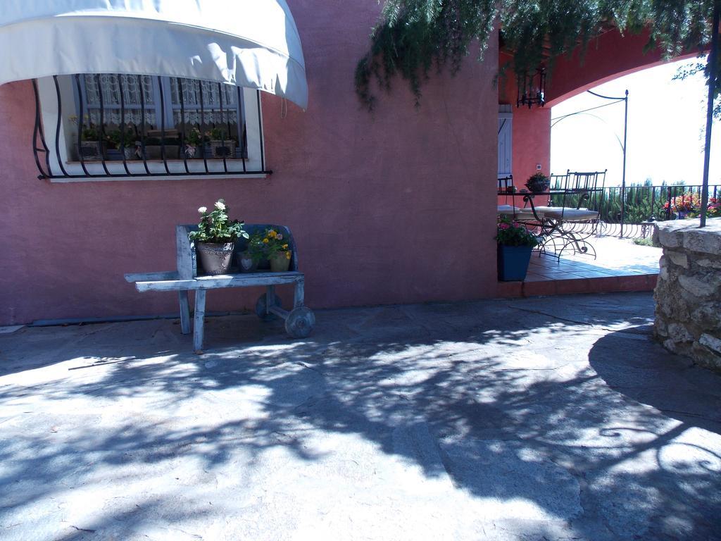 Le Mas De L'Aighetta Bed & Breakfast Eze Exterior photo