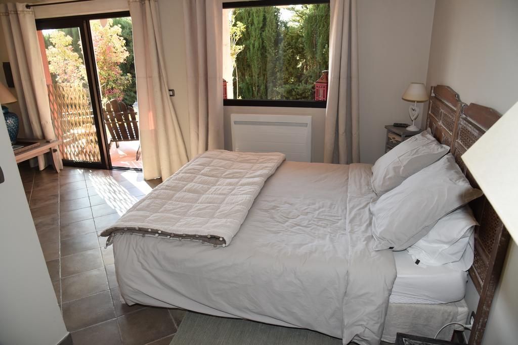 Le Mas De L'Aighetta Bed & Breakfast Eze Exterior photo