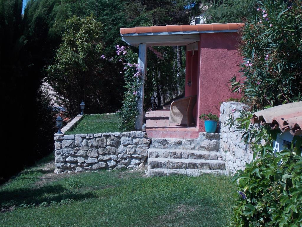 Le Mas De L'Aighetta Bed & Breakfast Eze Exterior photo